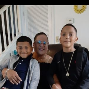 Meet your Posher, Aida